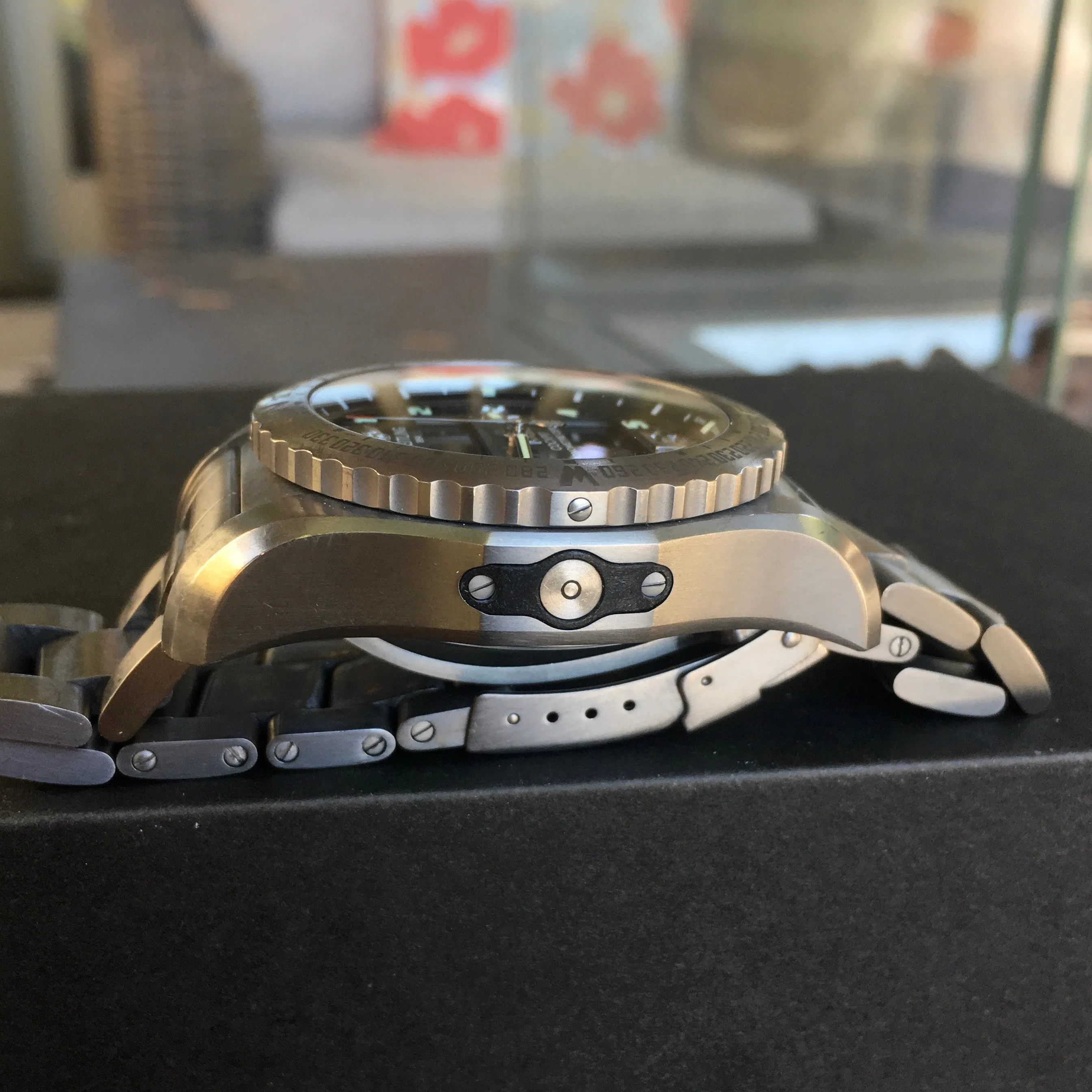 Breitling Cockpit B50 46mm EB5010 Black Titanium Wristwatch Box Papers