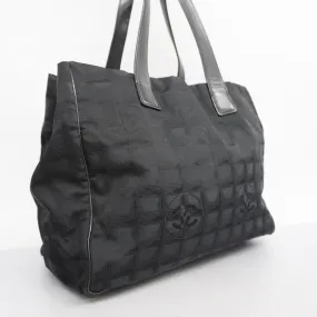 Chanel  New Travel Line Tote Bag Women's Nylon Canvas Tote Bag Black