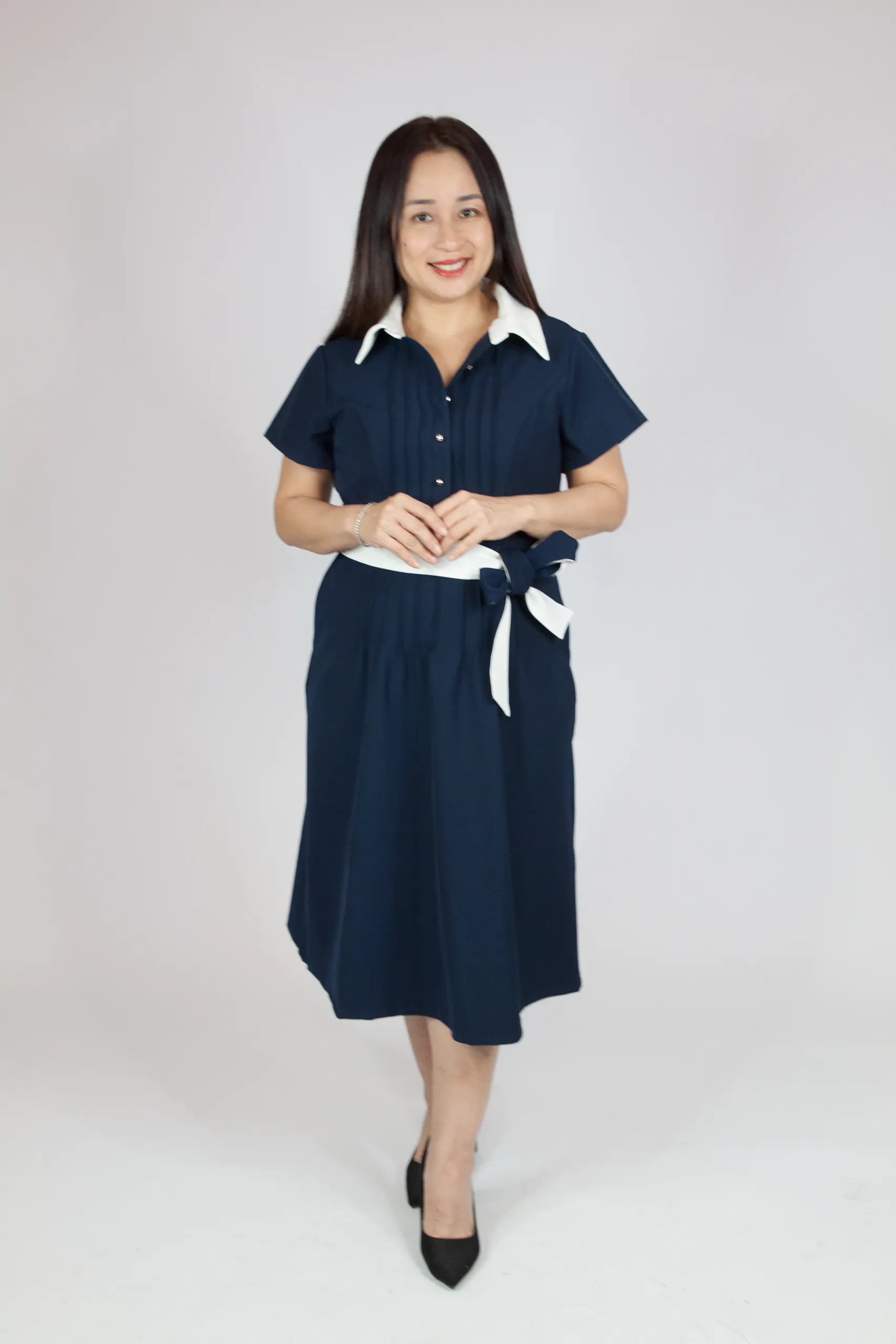 Contrast Collar And Belt Dress