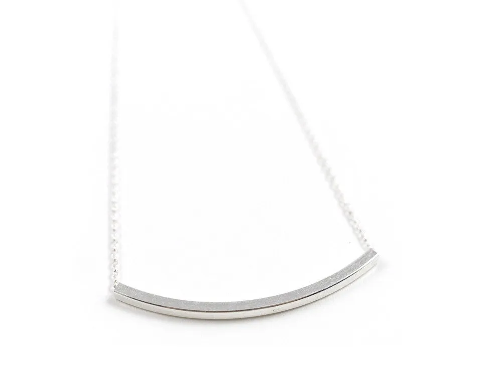 Curve Bar Pendant Necklace - Silver