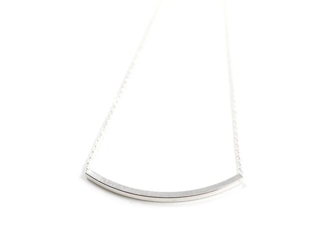 Curve Bar Pendant Necklace - Silver
