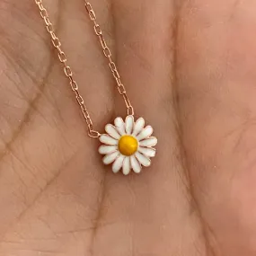 Daisy necklace