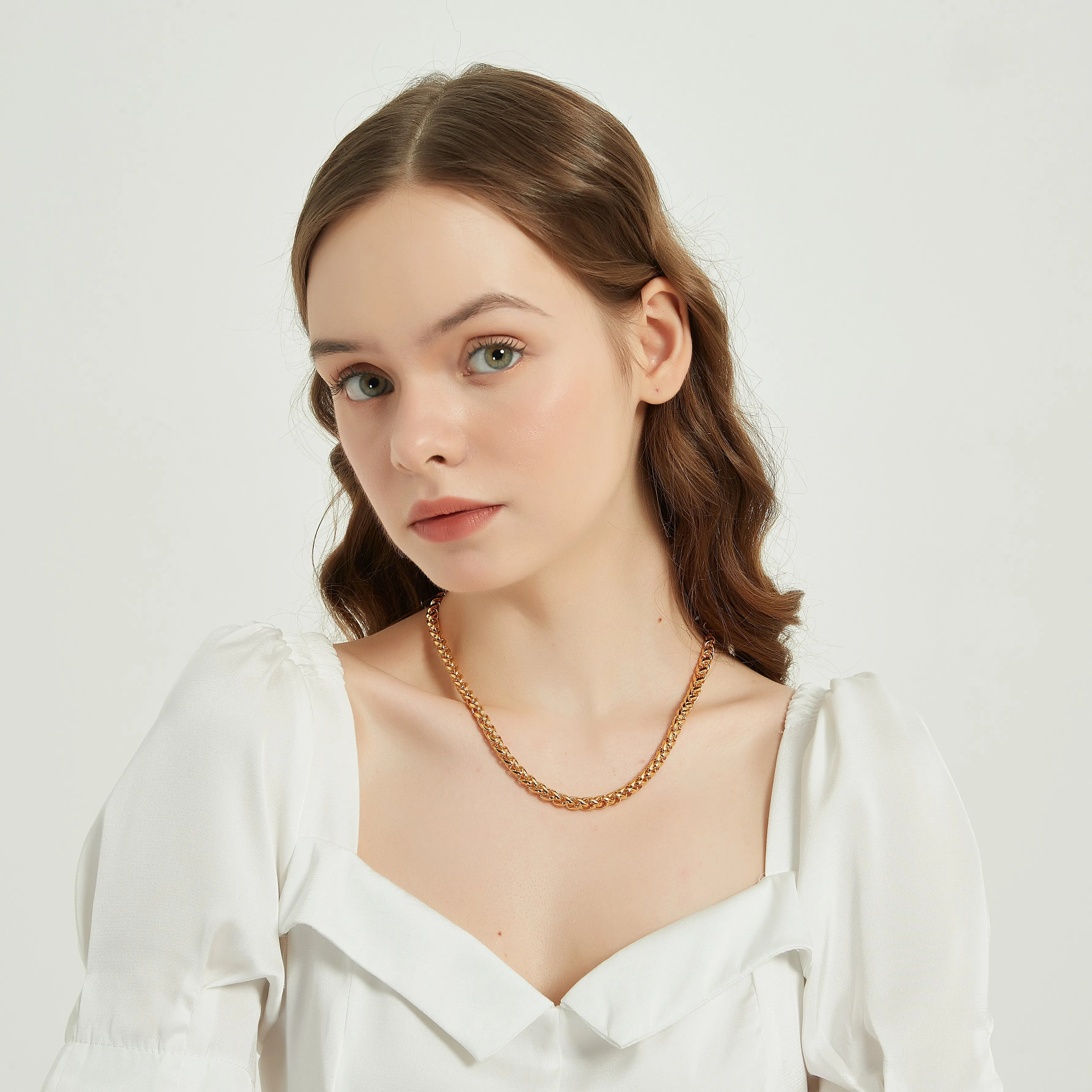 Ella gold rolo link chain statement necklace