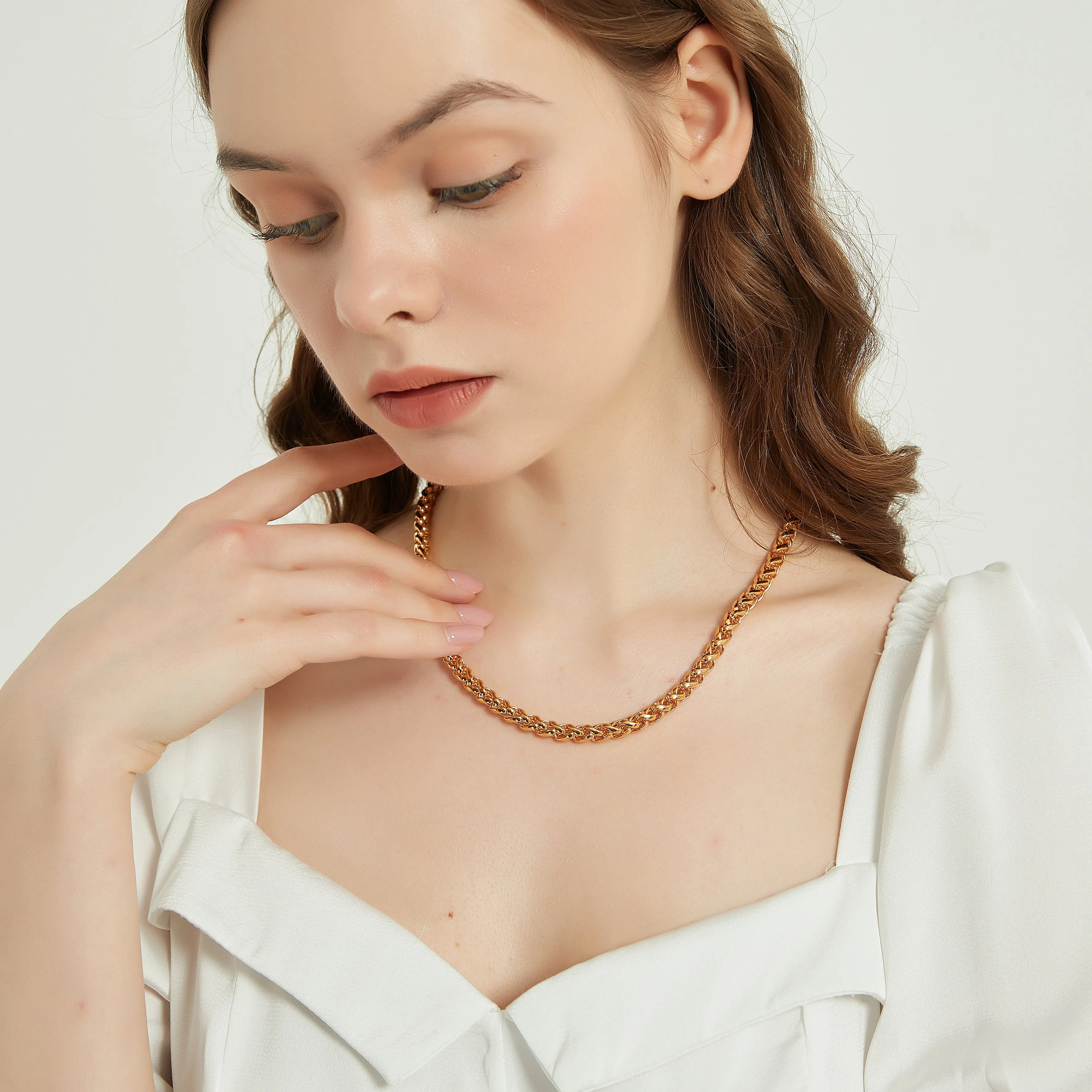 Ella gold rolo link chain statement necklace