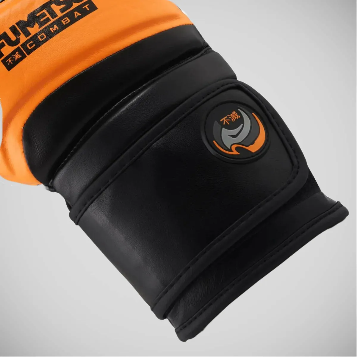 Fumetsu Ghost Boxing Gloves Black/Orange