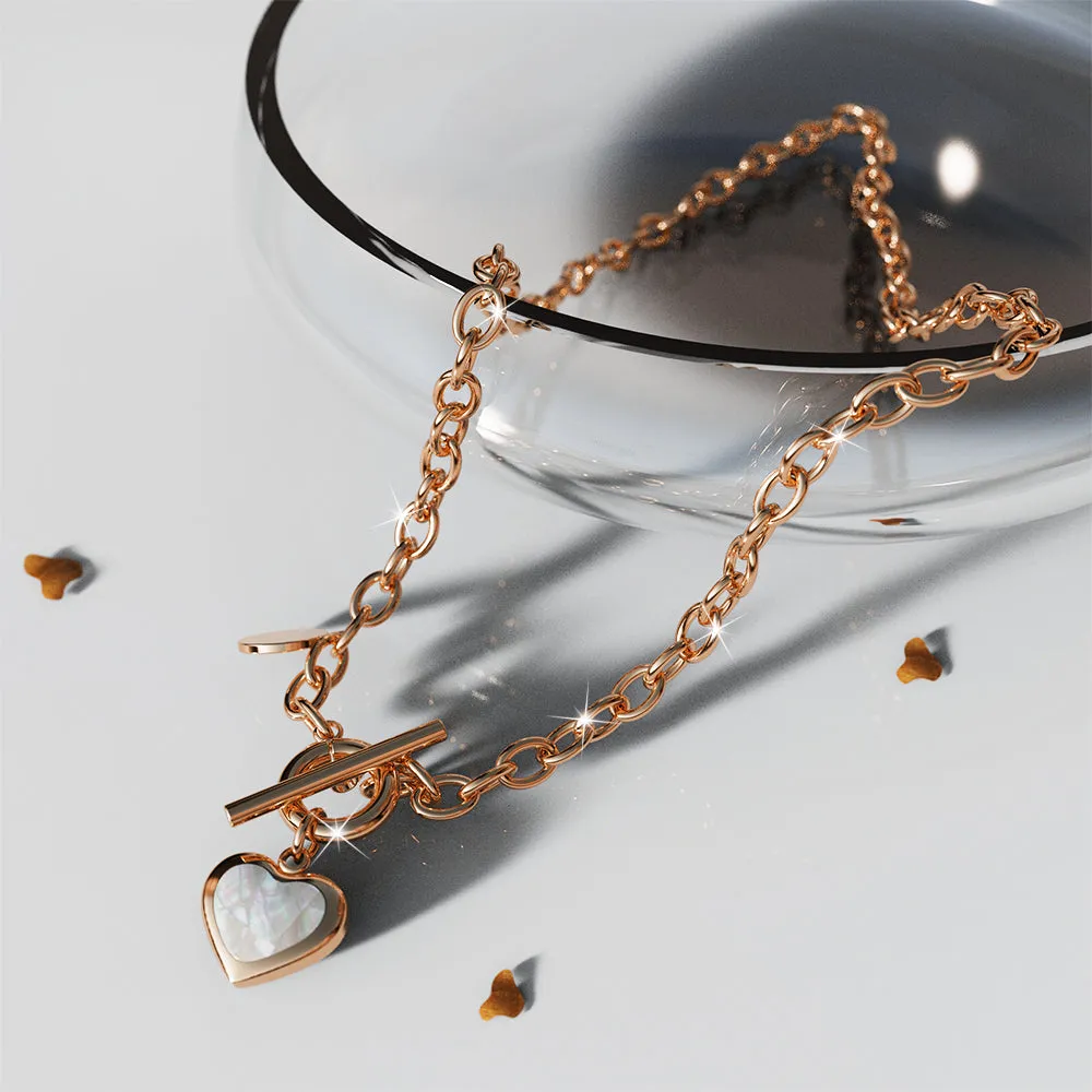 Gloria Chunky Heart Toggle Closure Necklace in Rose Gold