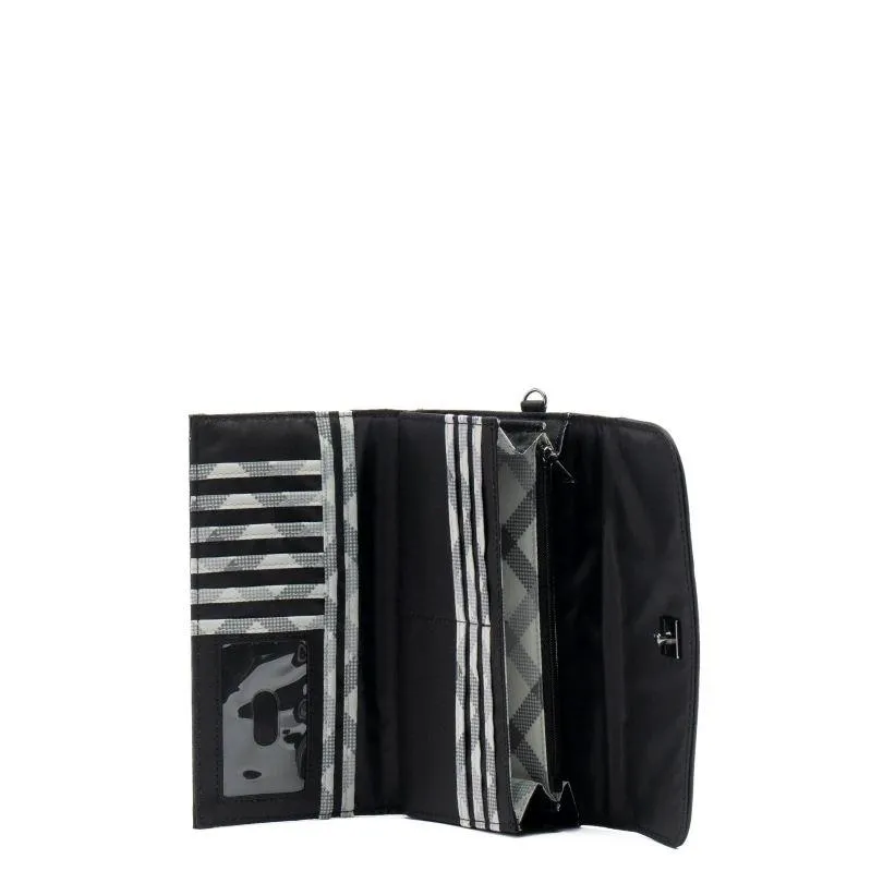 Lug Stroll Wristlet Wallet