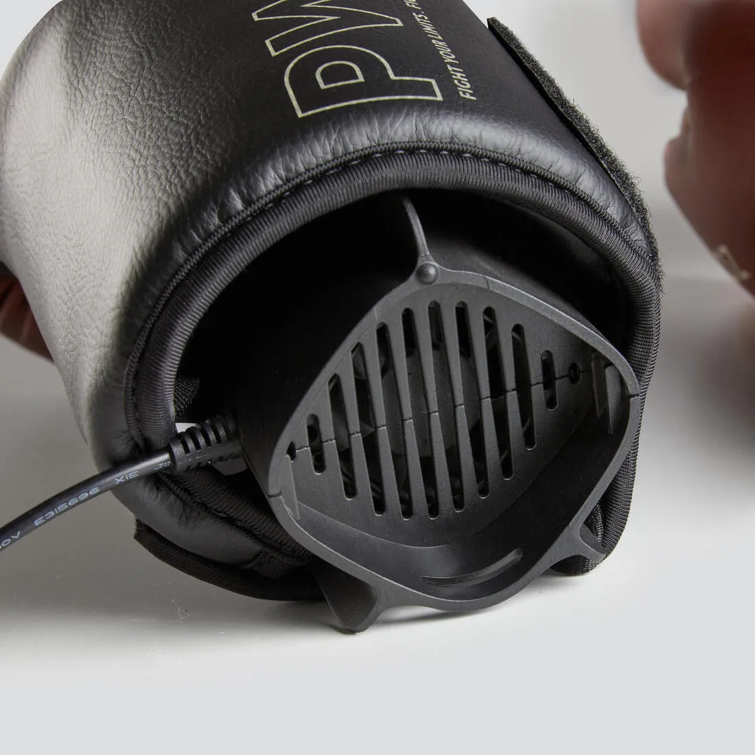 Outshock Boxing Glove Dryer Fan