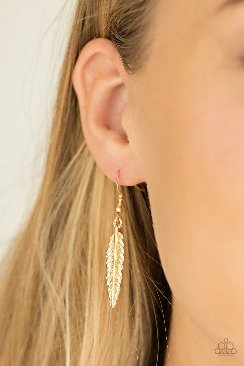 Paparazzi Light Flight Gold Short Necklace