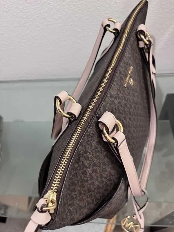 Sullivan Large Logo Top-Zip Tote Bag