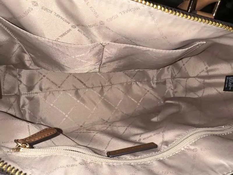 Sullivan Large Logo Top-Zip Tote Bag