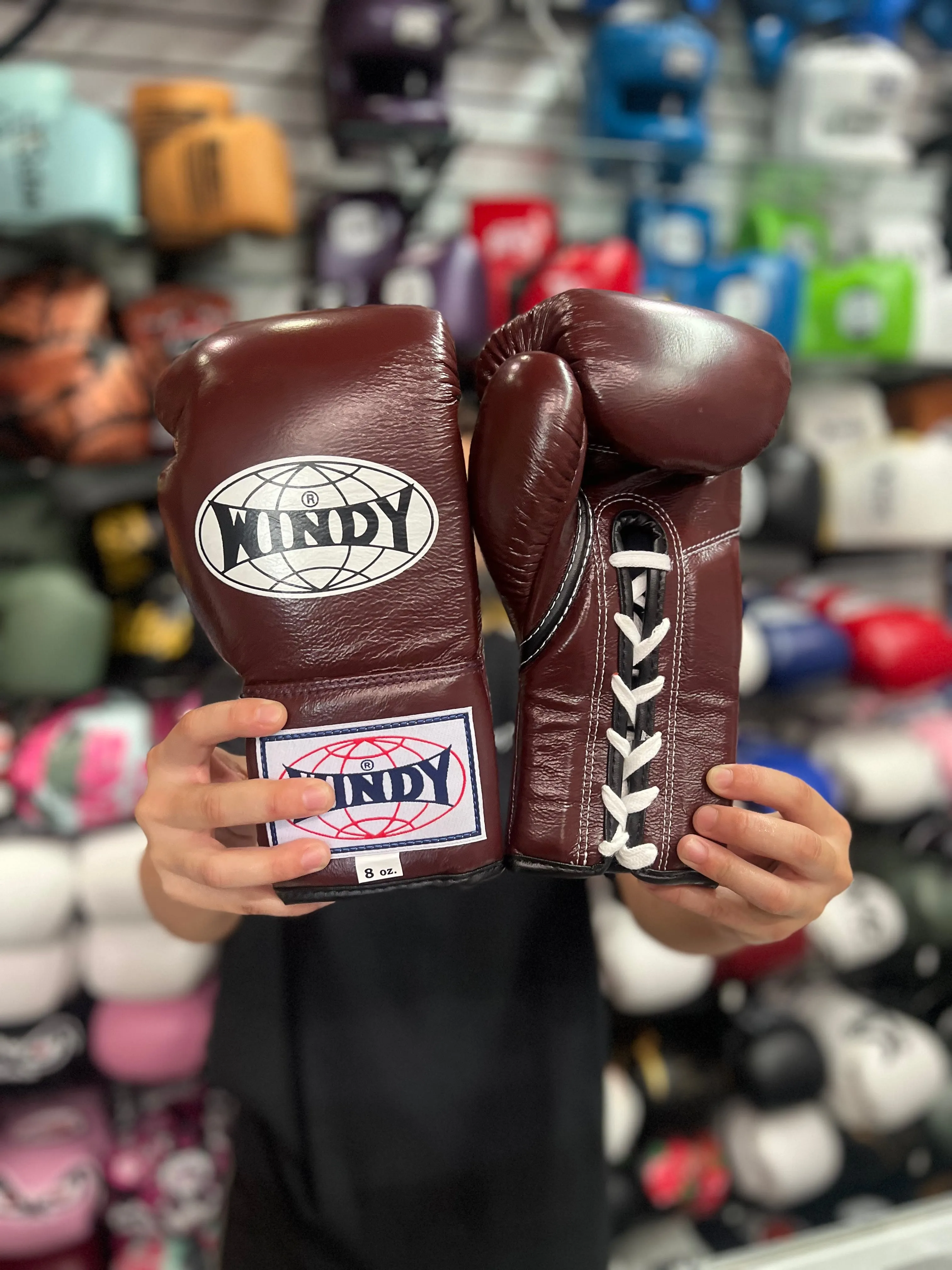 Windy Lace Up Gloves BGL